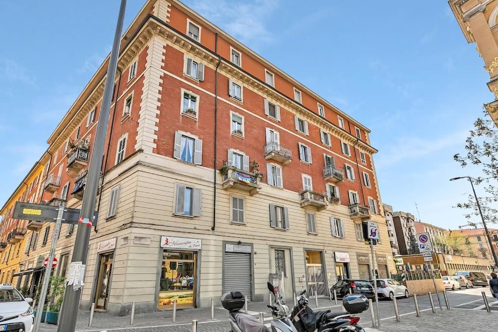 Ferienwohnung Alessia'S Flat - San Luigi Mailand Exterior foto